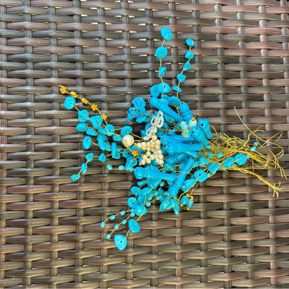 Beaded floral stems for decor - Picture 7 of 7